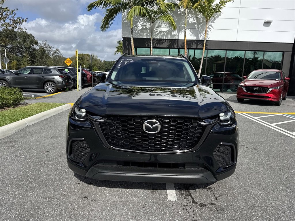 Certified 2025 MAZDA CX-70 3.3 Turbo w/ Preferred Package image 9