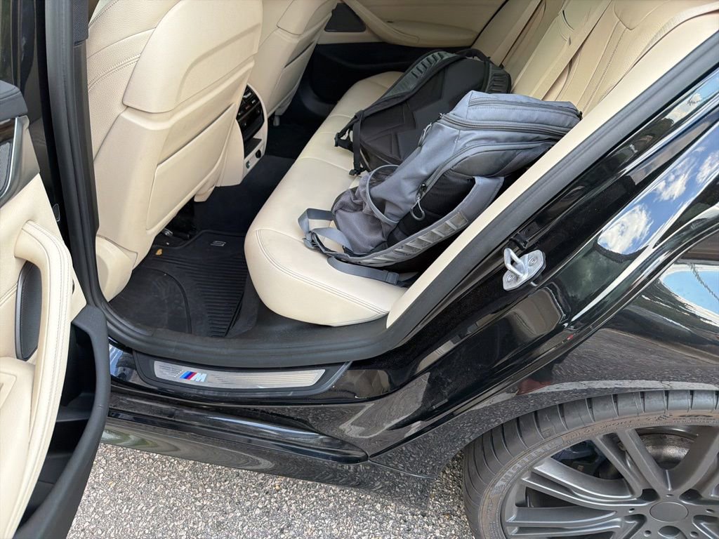 Used 2018 BMW M550i xDrive AWD/4WD image 12