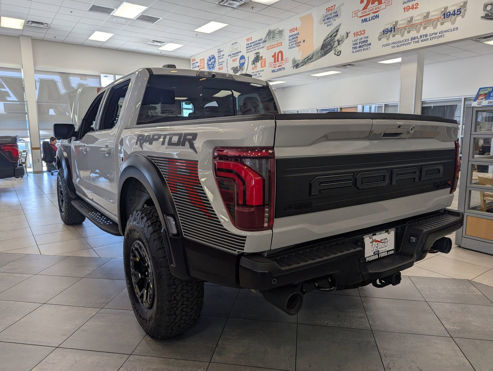 New 2026 Ford F150 Raptor w/ Equipment Group 803A Raptor R AWD/4WD image 37