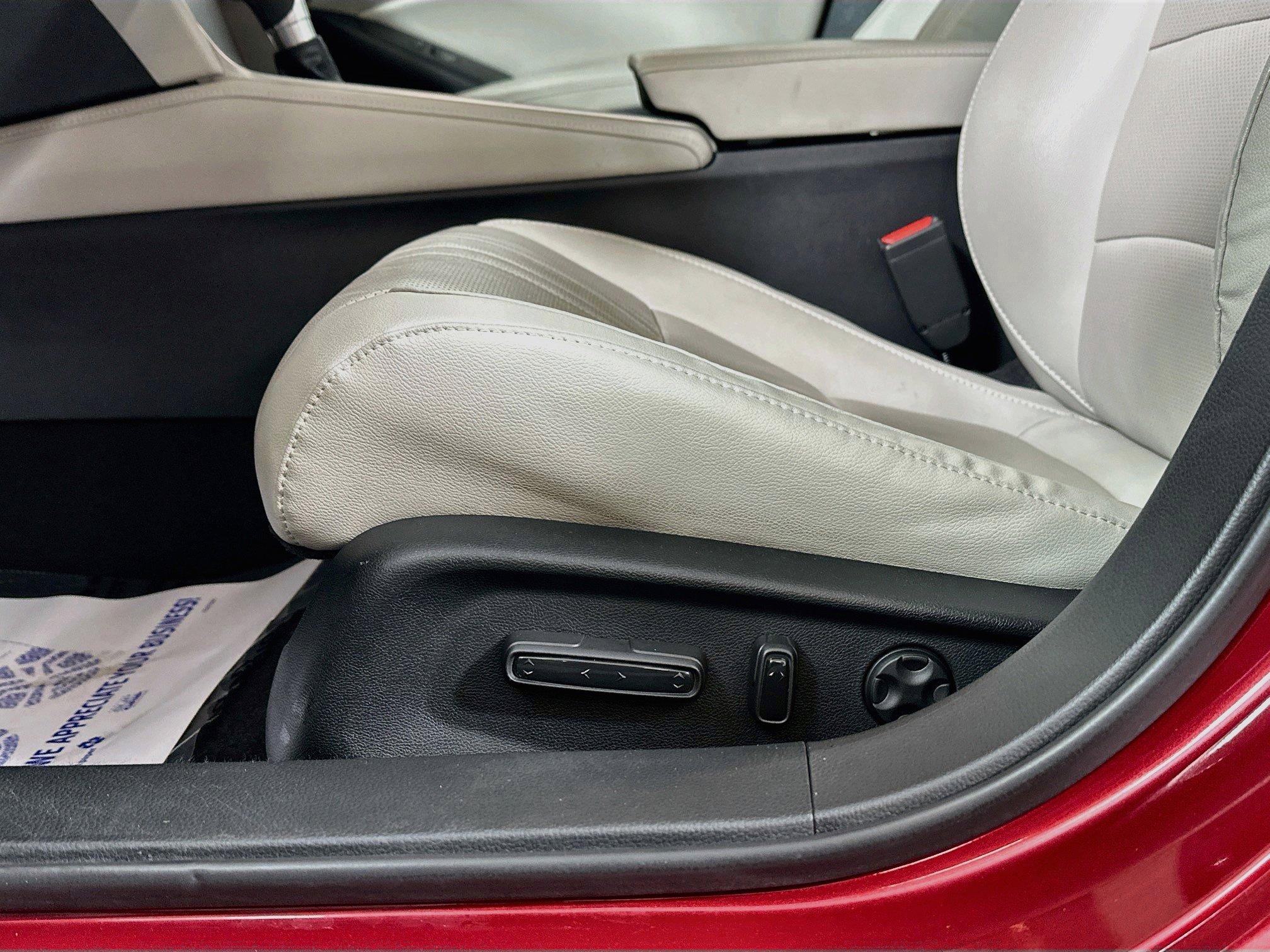 Used 2018 Honda Accord EX-L image 18