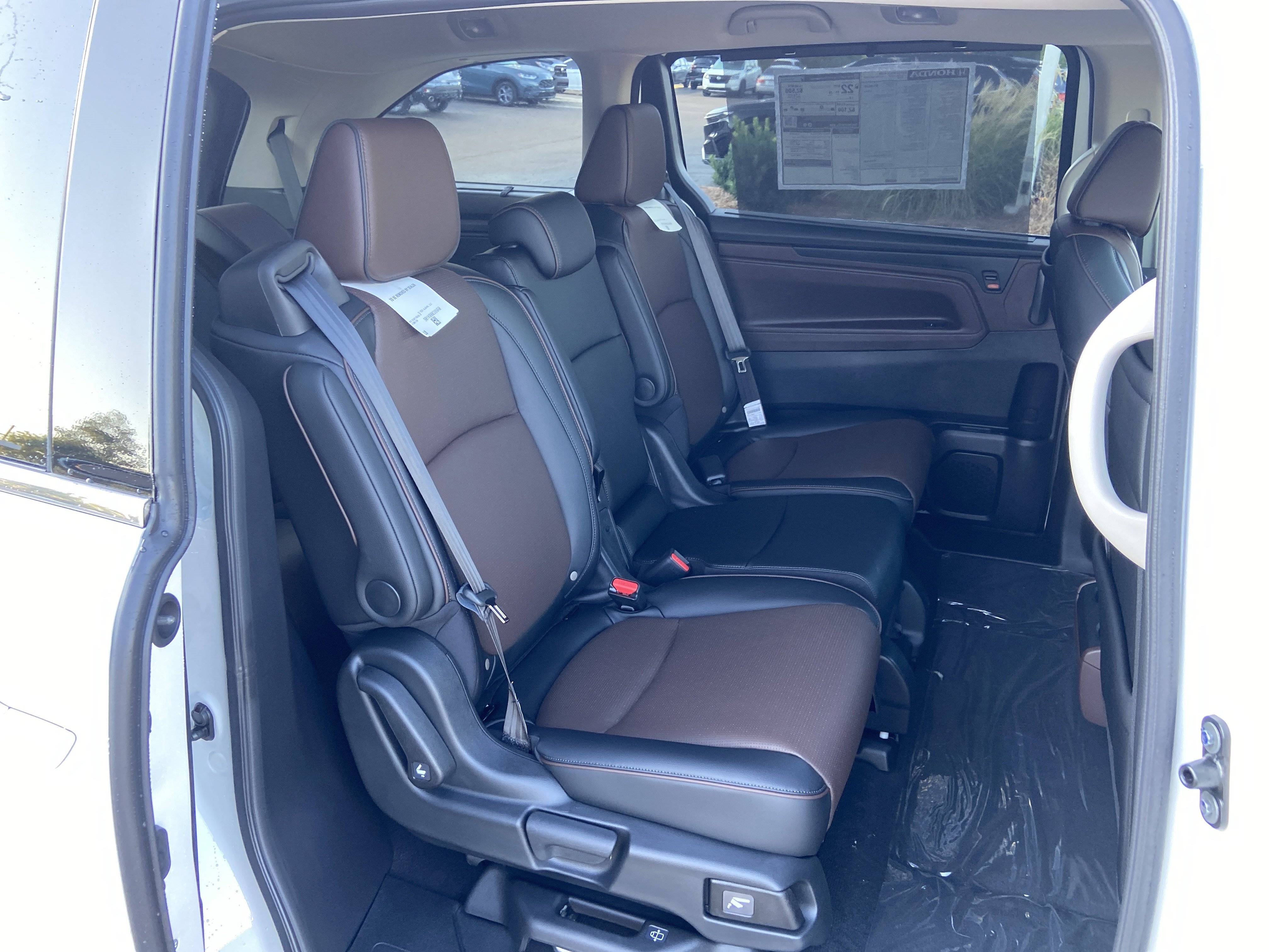 New 2027 Honda Odyssey Elite image 17