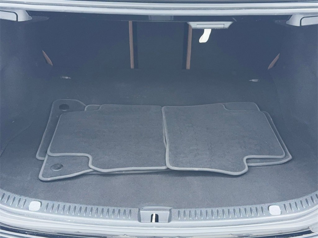 Used 2022 Mercedes-Benz E 350 Sedan w/ Driver Assistance Package image 12