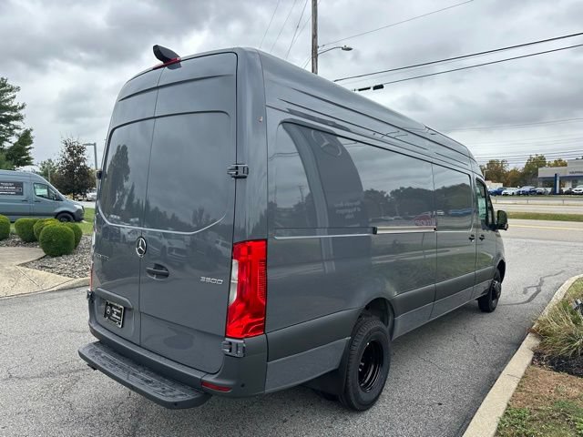 Used 2026 Mercedes-Benz Sprinter 3500 image 5