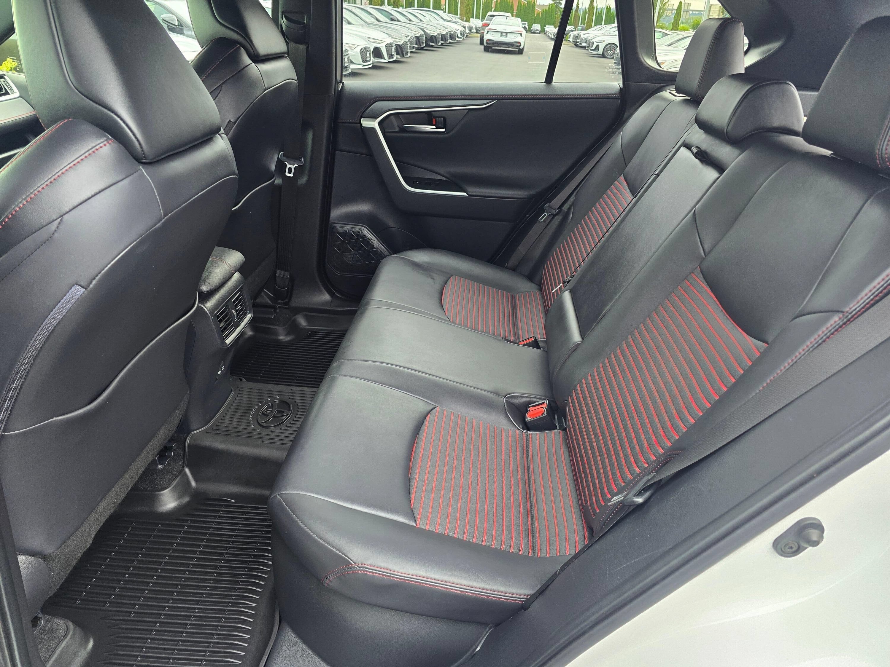 Used 2023 Toyota RAV4 XSE w/ Weather Package AWD/4WD image 18