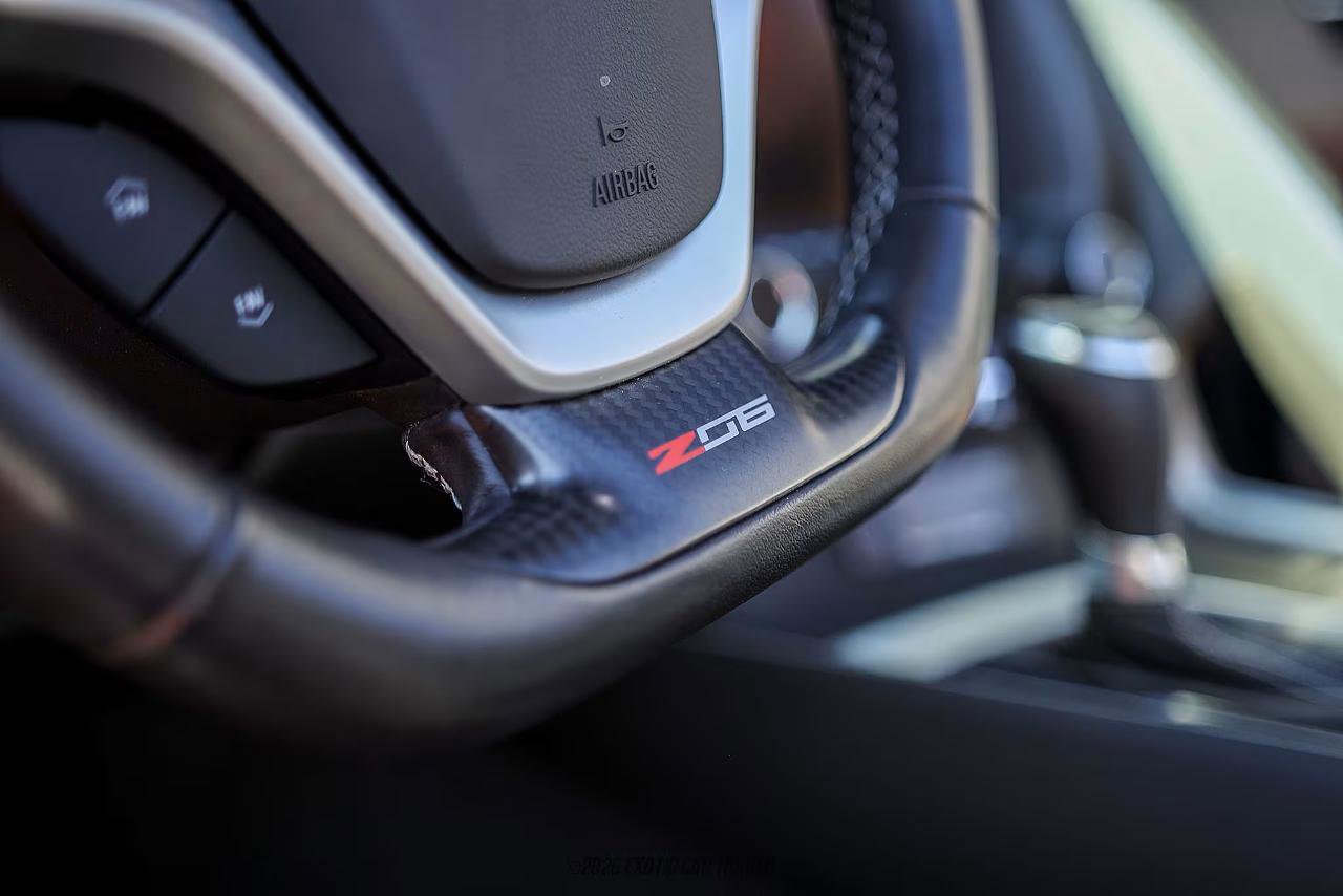 Used 2019 Chevrolet Corvette Z06 RWD image 18