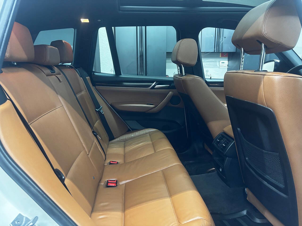 Used 2017 BMW X3 xDrive28i AWD/4WD image 23