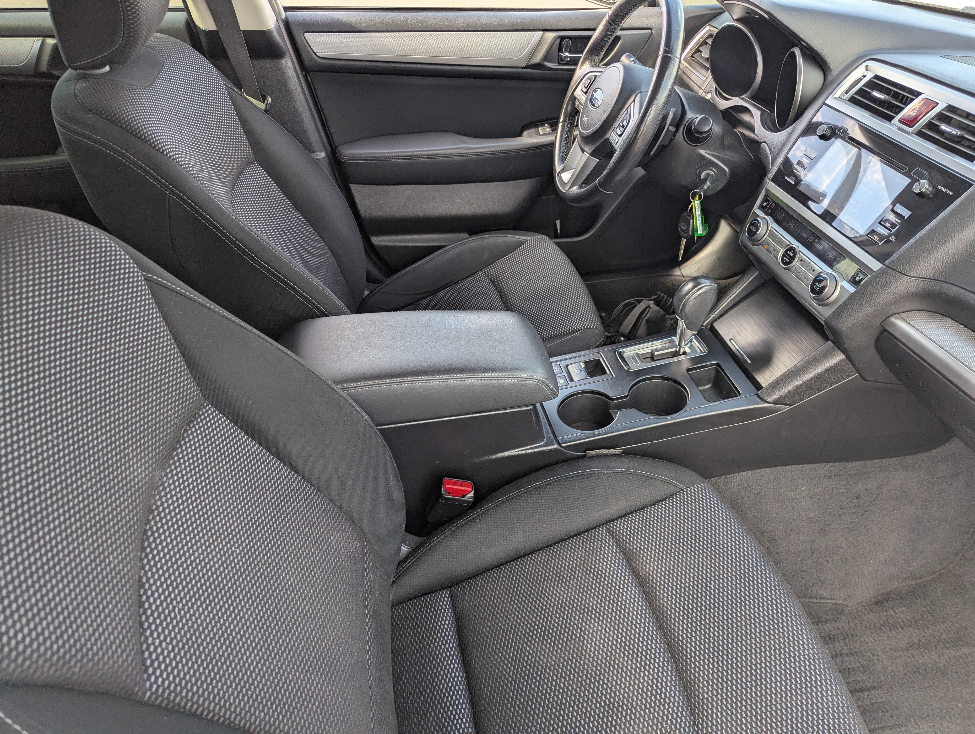 Used 2017 Subaru Outback 2.5i Premium AWD/4WD image 11