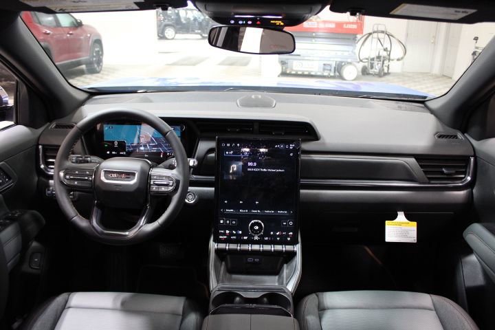 New 2026 GMC Terrain AT4 w/ Convenience Package III image 3