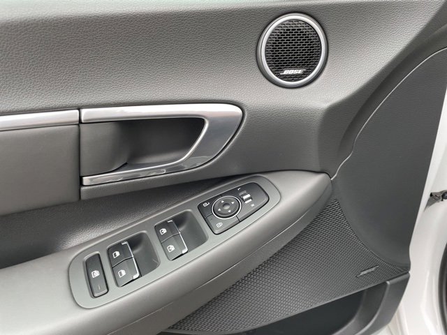 Used 2023 Hyundai Sonata SEL Plus image 25