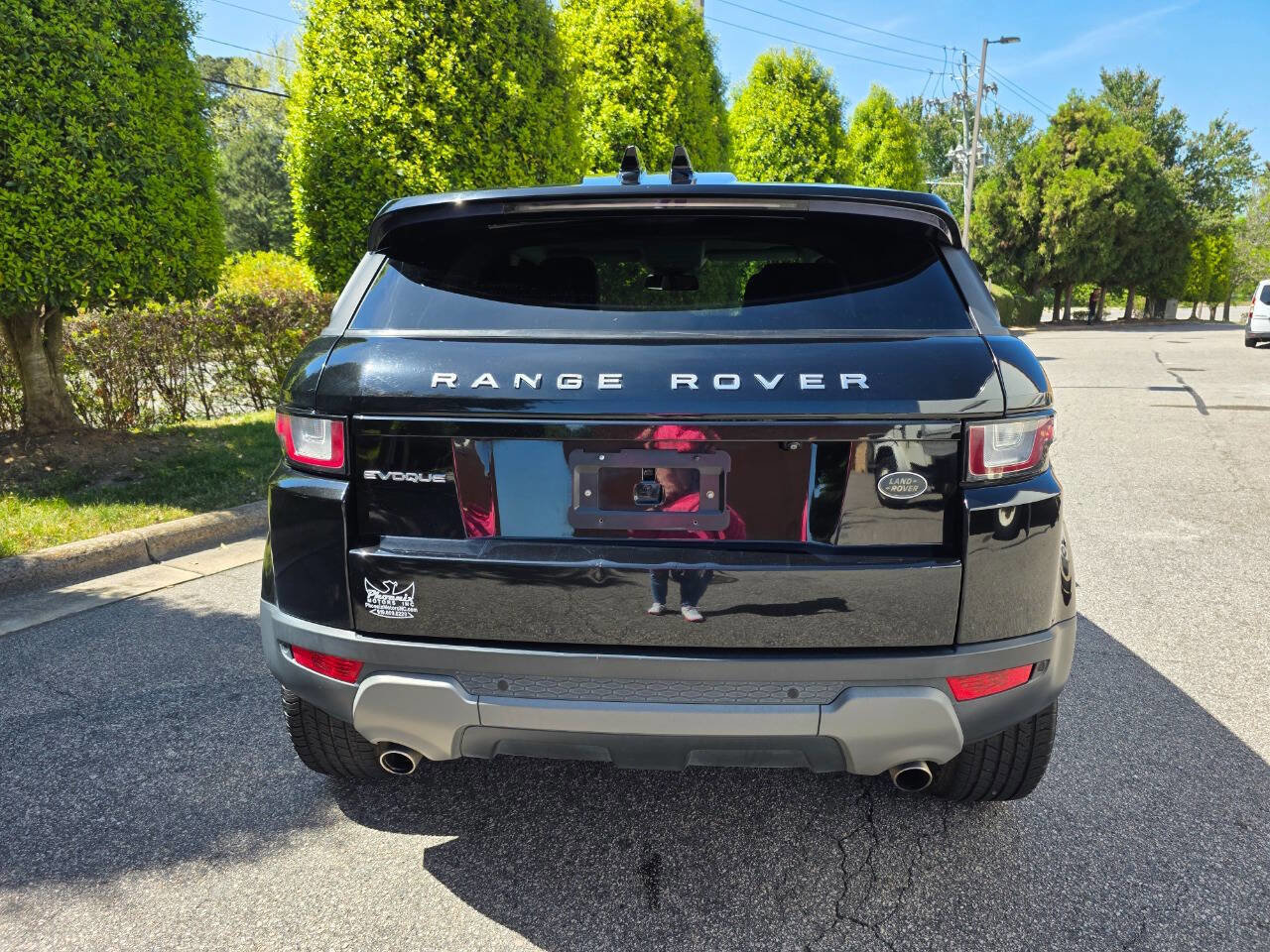 Used 2018 Land Rover Range Rover Evoque SE Premium AWD/4WD image 4