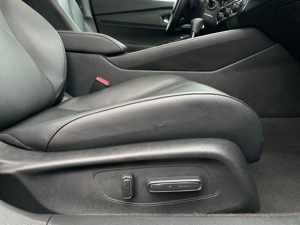 Certified 2025 Honda Accord Sport image 31