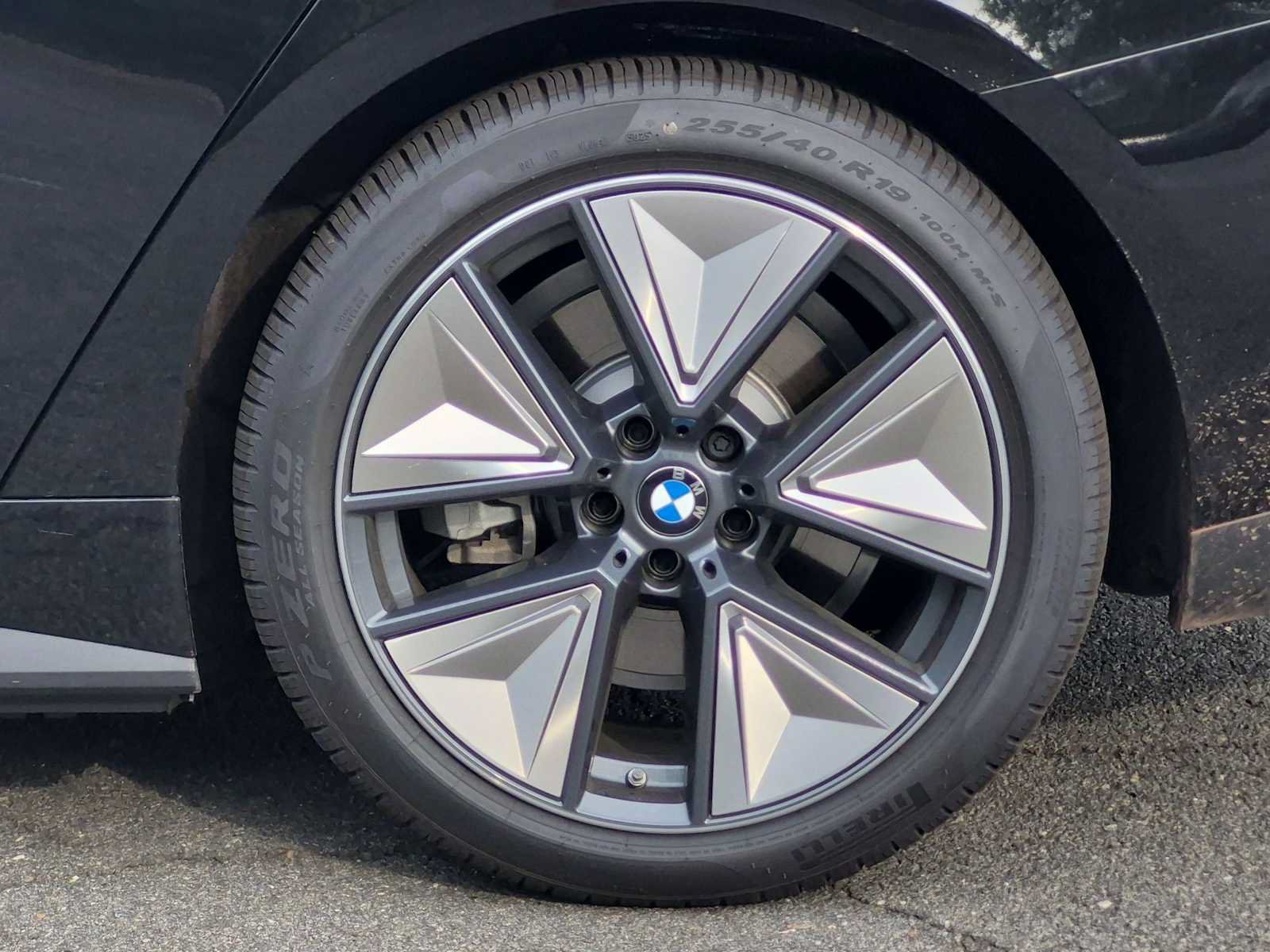 New 2026 BMW i4 xDrive40i w/ Premium Package AWD/4WD image 14