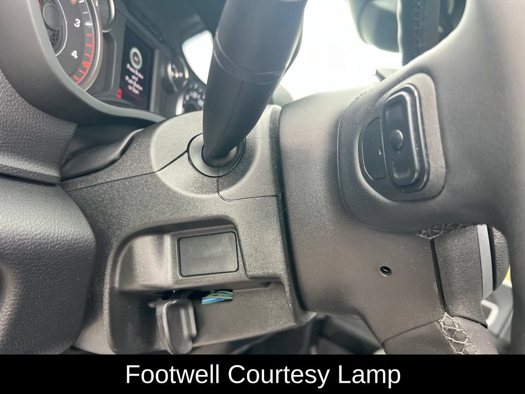 Certified 2026 RAM 2500 Big Horn AWD/4WD image 38
