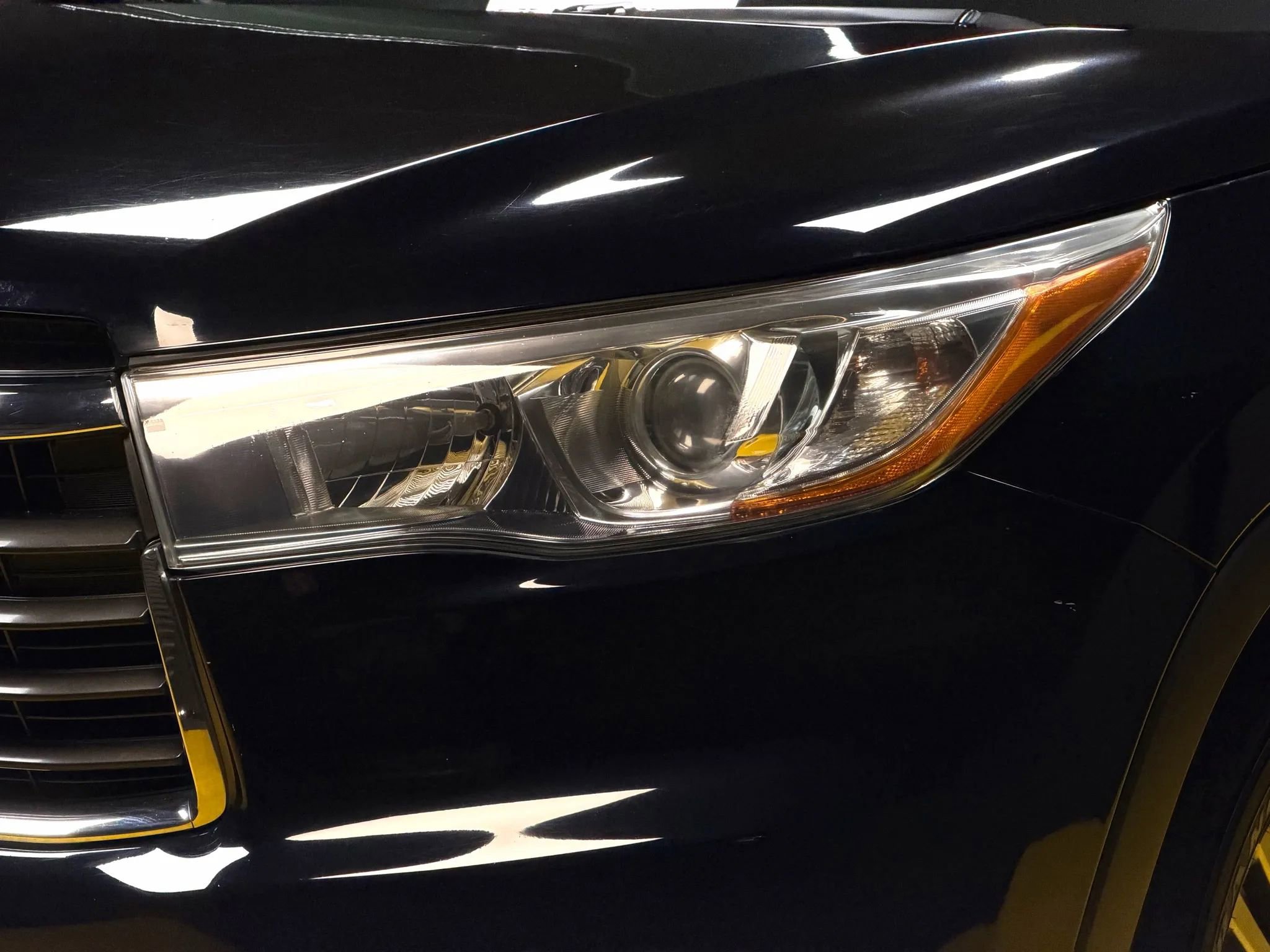 Used 2015 Toyota Highlander Limited Platinum image 7