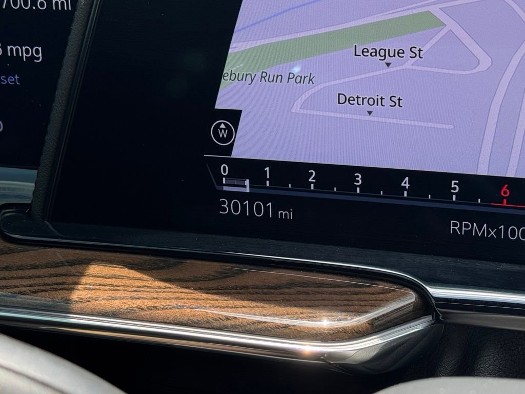 Used 2024 Cadillac Escalade ESV Sport Platinum w/ LPO, ONYX Package image 48