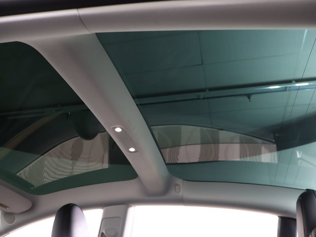 Used 2023 Tesla Model 3 Standard Range RWD image 21