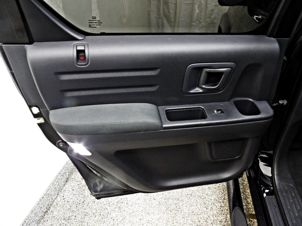 Used 2014 Honda Ridgeline Sport image 9