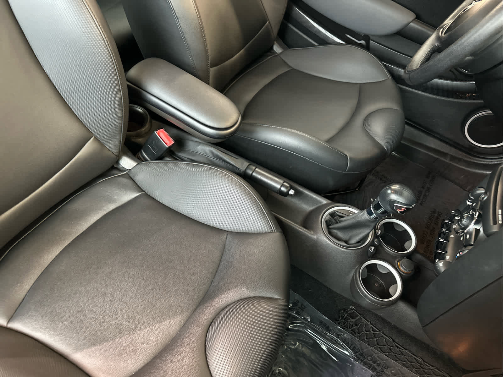 Used 2012 MINI Cooper S image 17