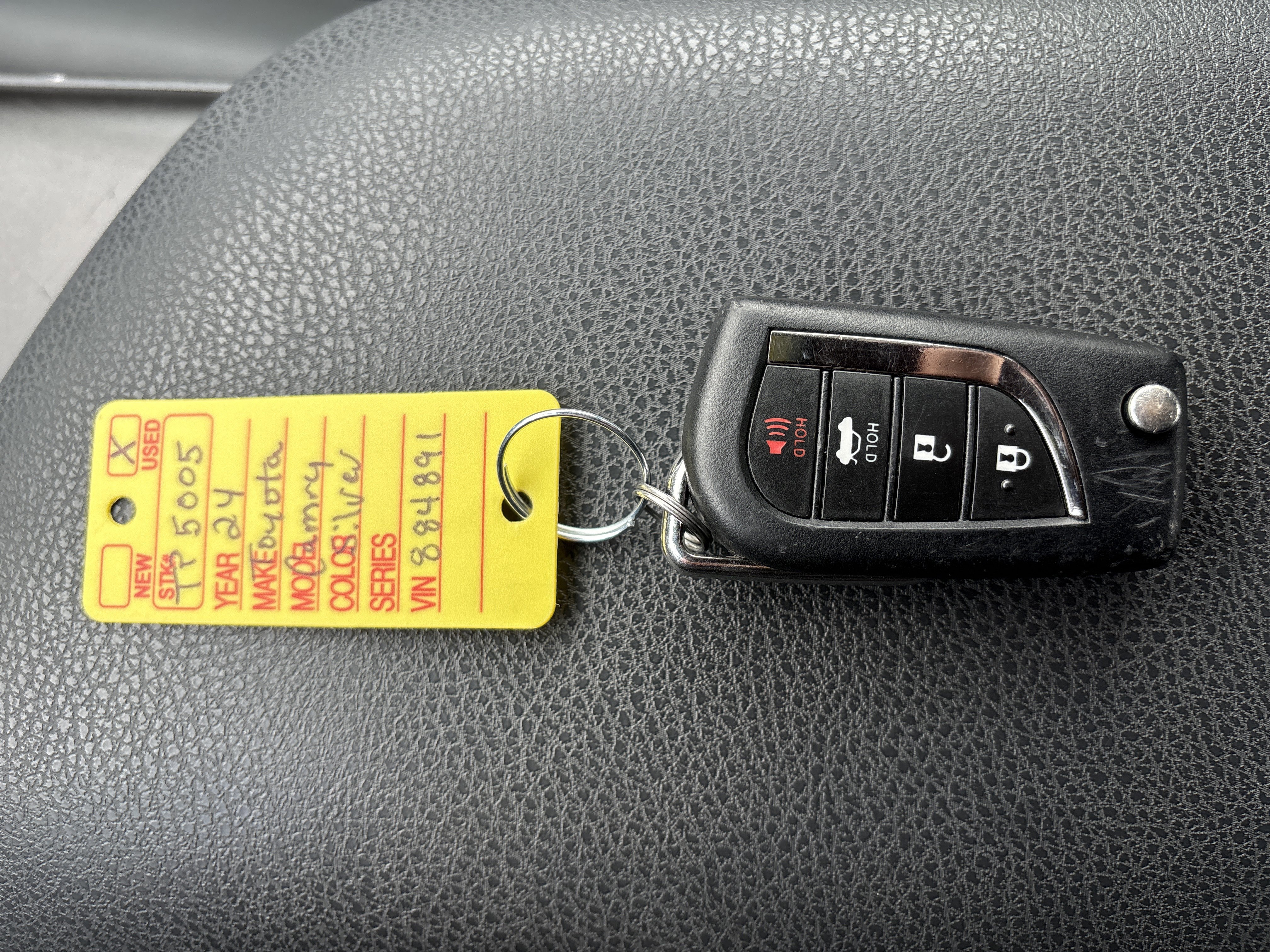 Certified 2024 Toyota Camry SE FWD image 28