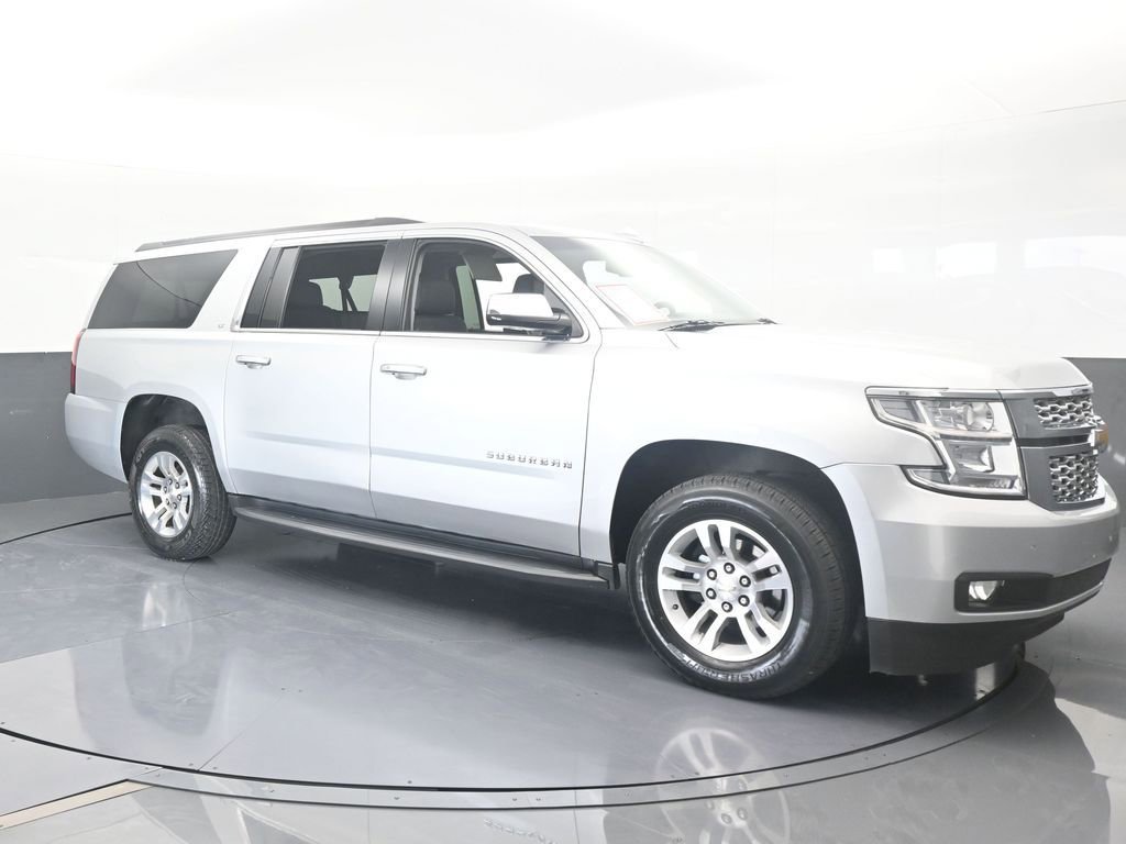 Used 2020 Chevrolet Suburban LT image 8