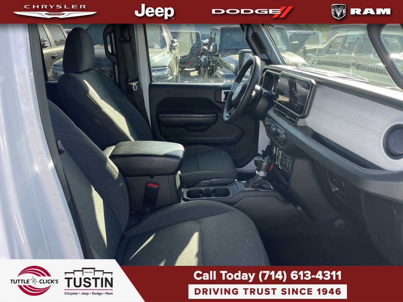 Used 2024 Jeep Wrangler Unlimited AWD/4WD image 16