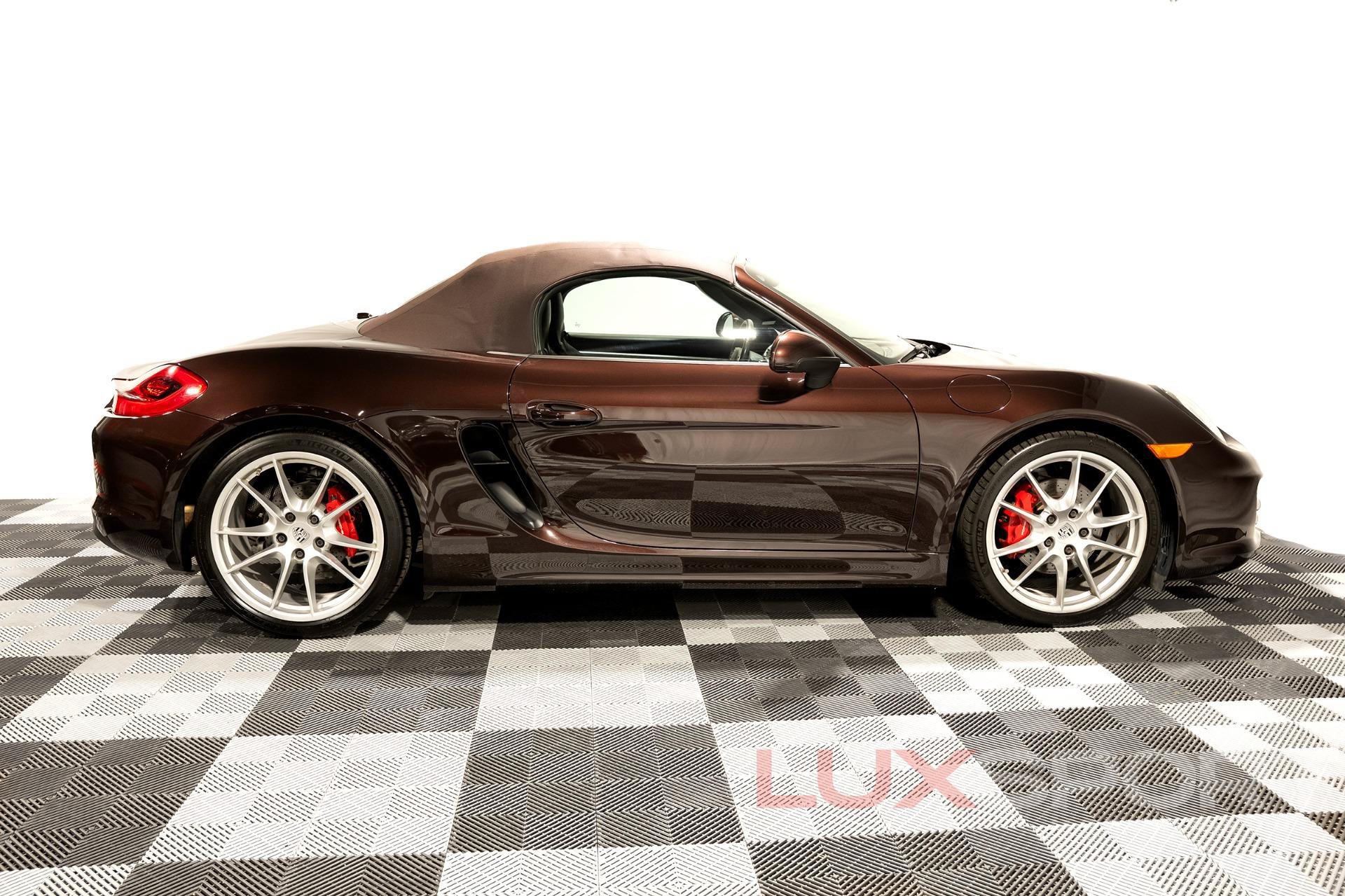 Used 2016 Porsche Boxster S RWD image 8
