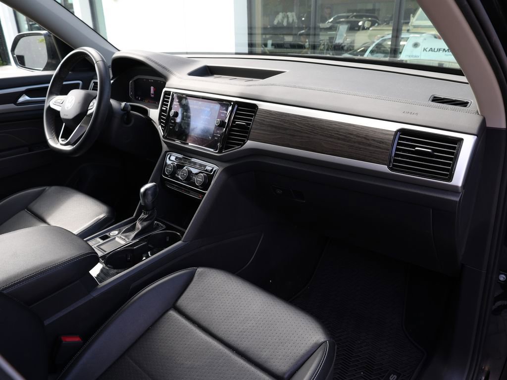 Used 2022 Volkswagen Atlas SE image 19