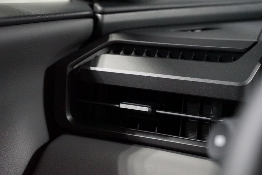 New 2026 Toyota RAV4 SE AWD/4WD image 25