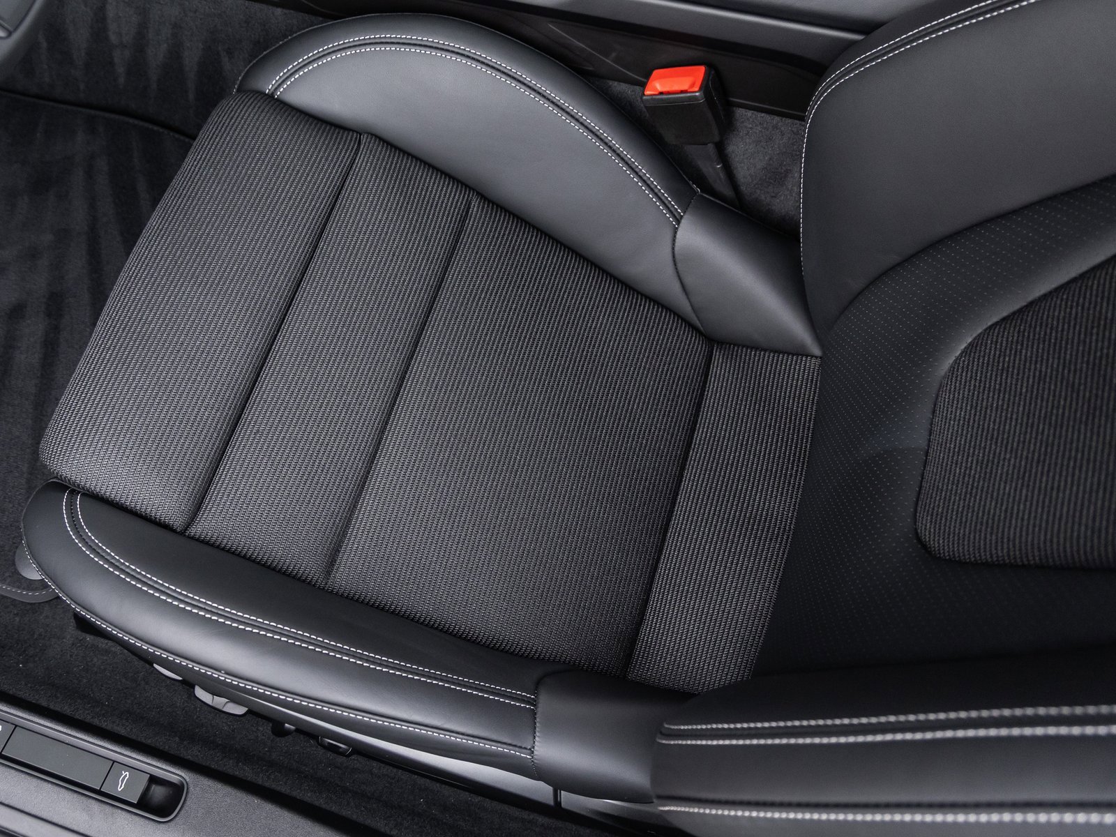 Used 2026 Porsche 911 GT3 image 35