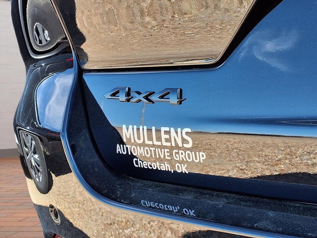 New 2026 Jeep Grand Cherokee Laredo image 9