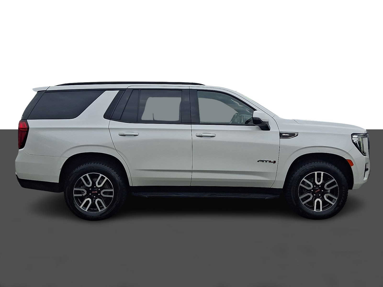 Used 2022 GMC Yukon AT4 AWD/4WD image 7