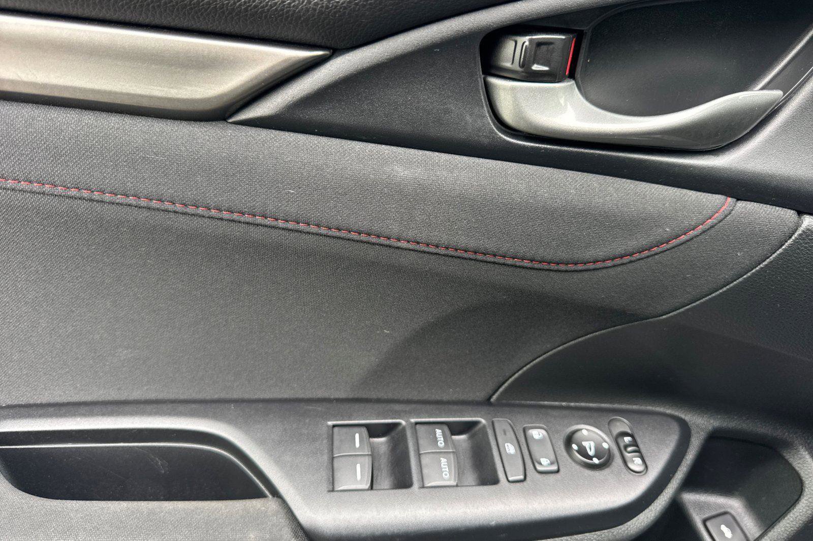 Used 2019 Honda Civic Si image 10