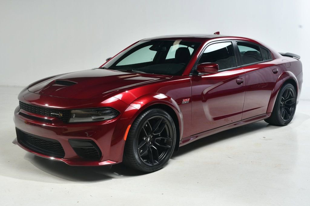Used 2022 Dodge Charger Scat Pack image 2