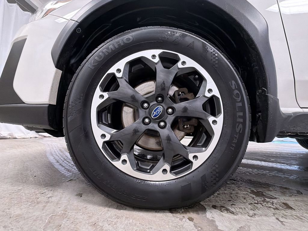 Used 2021 Subaru Crosstrek 2.0i Premium image 13