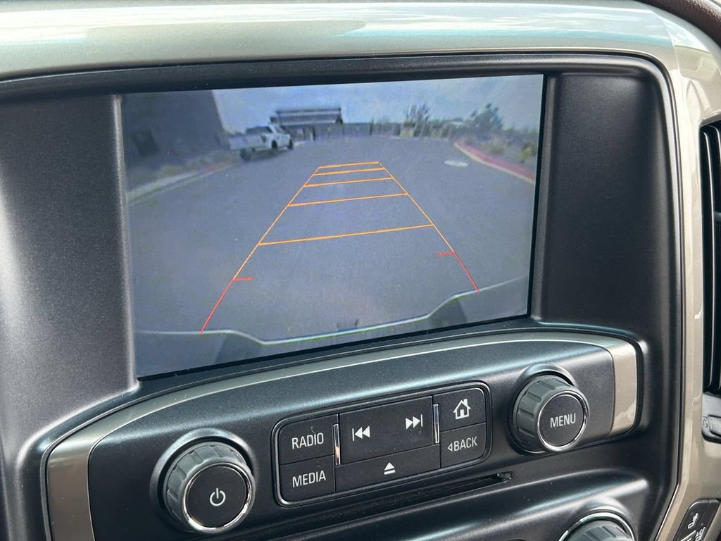 Used 2015 Chevrolet Silverado 2500 High Country w/ Duramax Plus Package AWD/4WD image 28