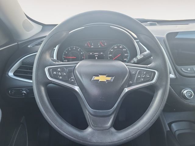 Used 2023 Chevrolet Malibu LS image 17