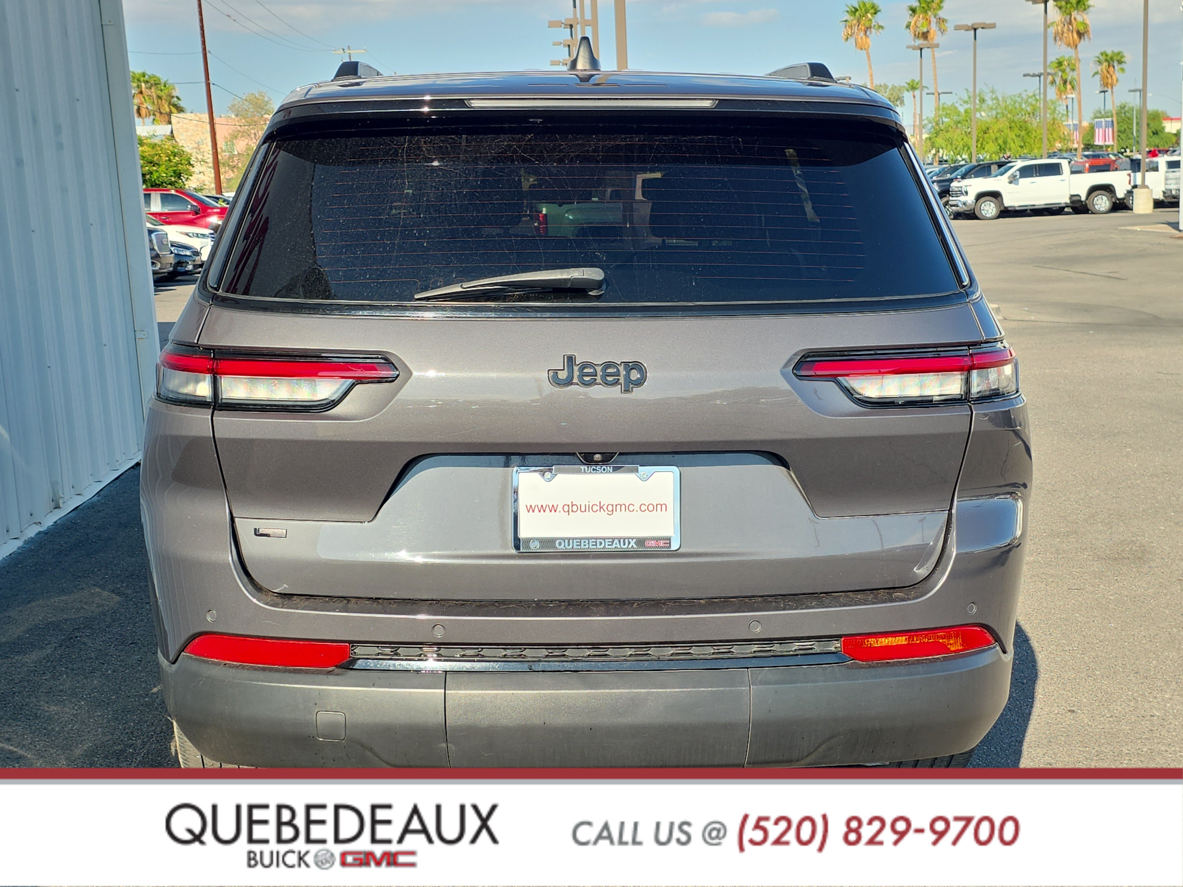 Used 2022 Jeep Grand Cherokee L Laredo RWD image 6