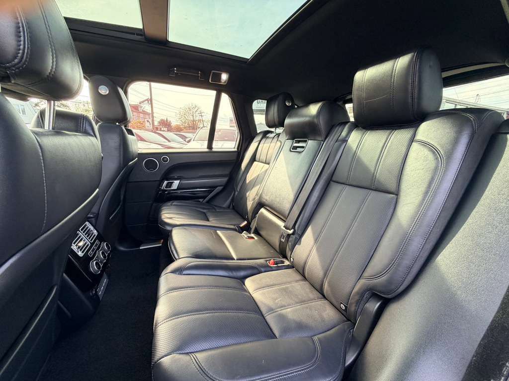 Used 2017 Land Rover Range Rover Supercharged image 26