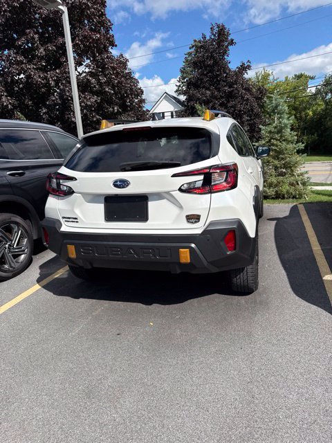 Used 2024 Subaru Crosstrek 2.5i Wilderness AWD/4WD image 27
