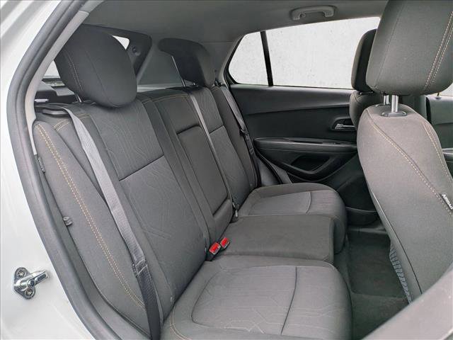 Used 2020 Chevrolet Trax LT image 19