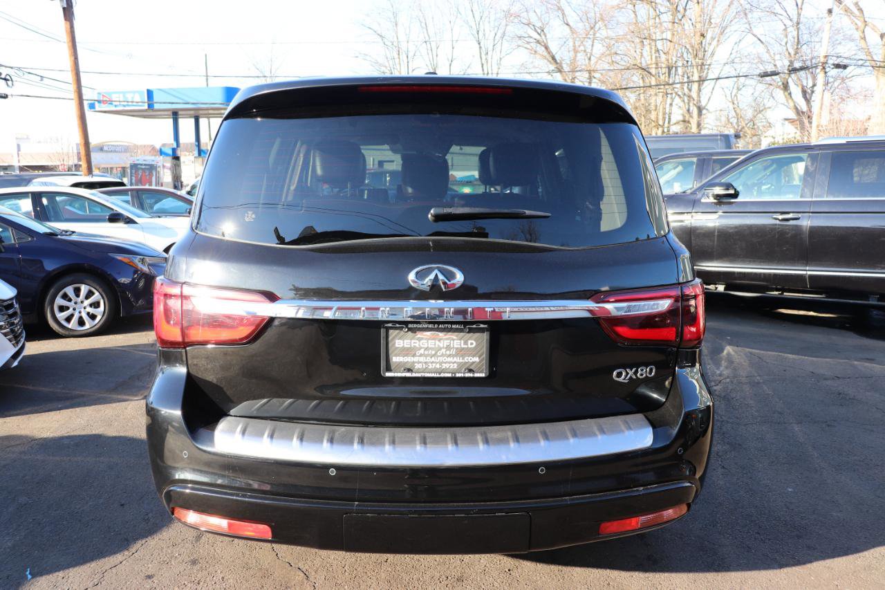 Used 2023 INFINITI QX80 Premium Select w/ Cargo Package image 4