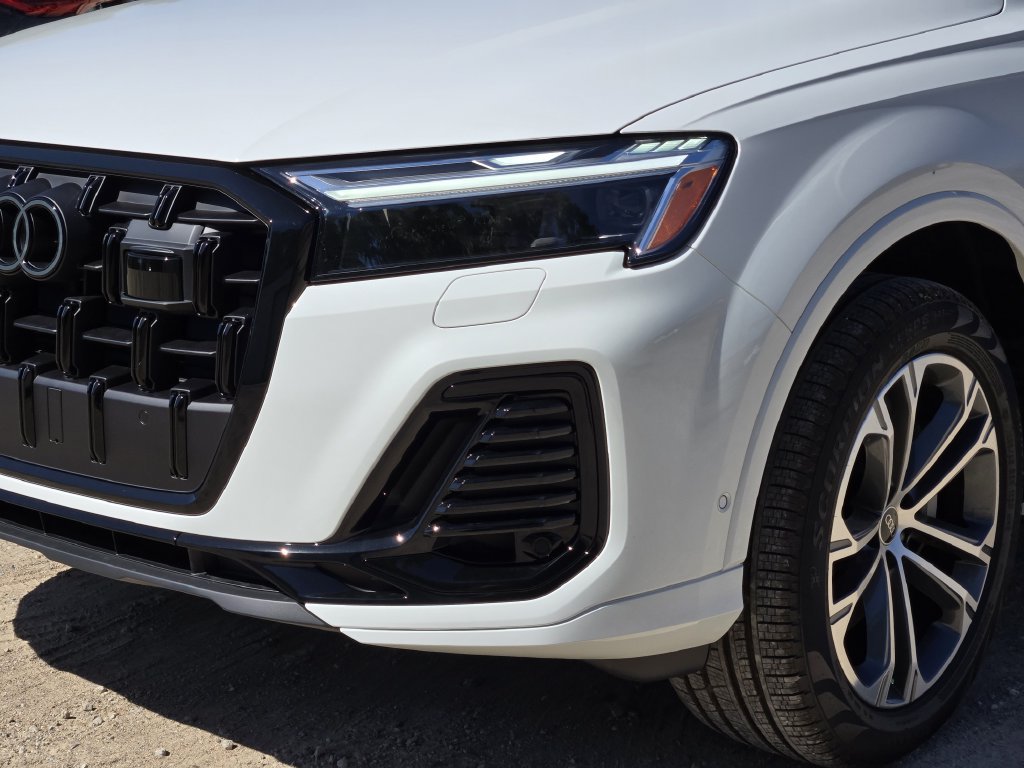 New 2026 Audi Q7 2.0T Premium AWD/4WD image 12