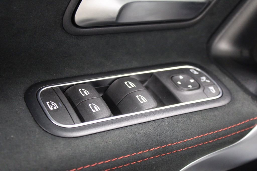 Used 2025 Mercedes-Benz CLA 35 AMG 4MATIC image 15