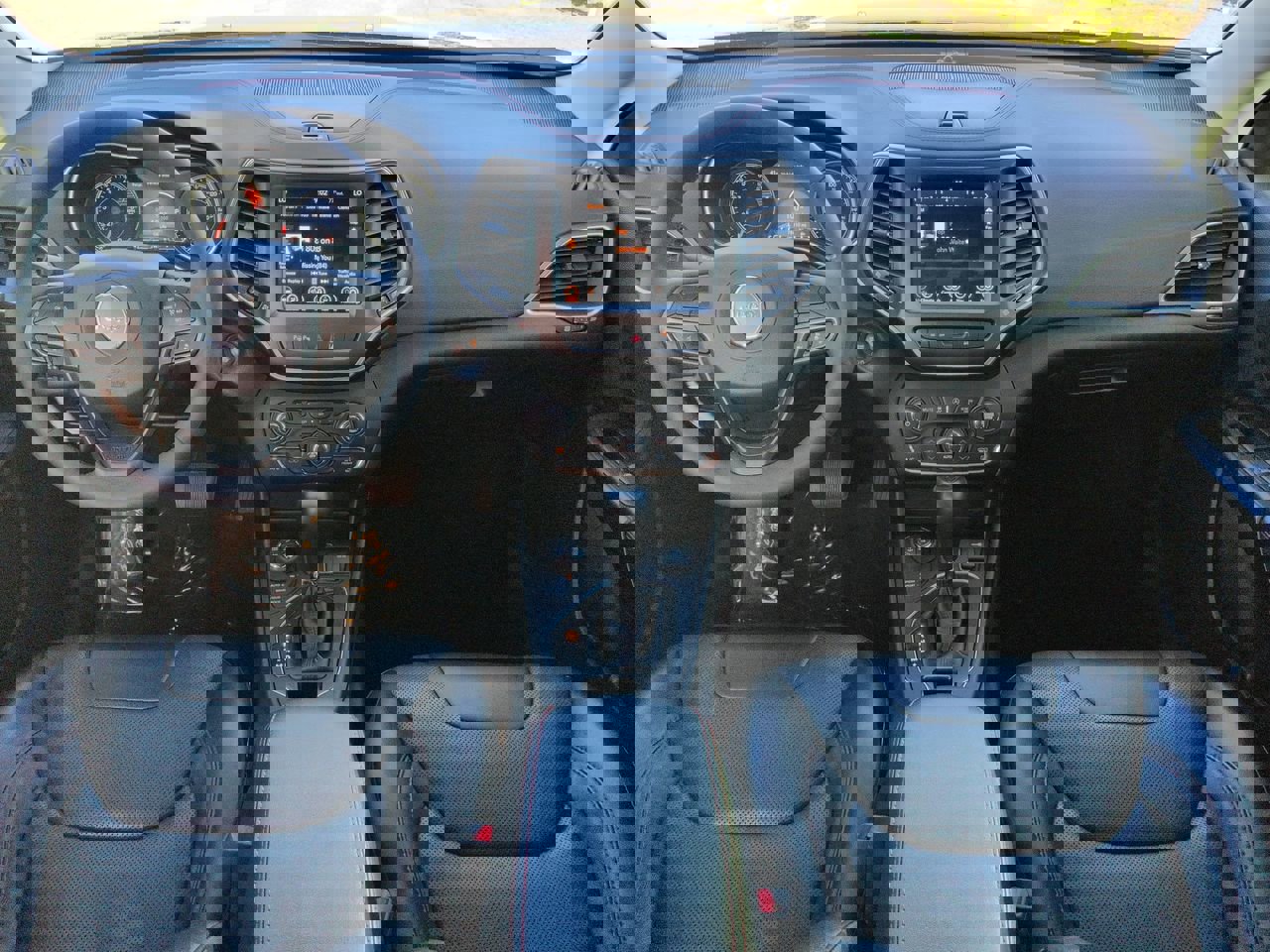 Used 2022 Jeep Cherokee Trailhawk w/ Sun, Sound & Nav Group image 14