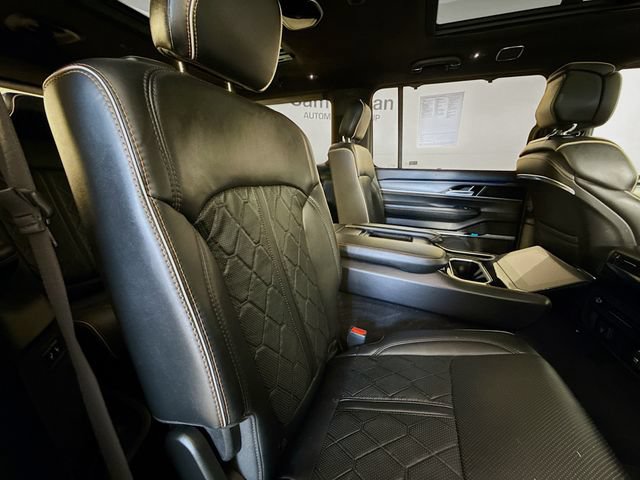 Used 2023 Jeep Grand Wagoneer L Series III w/ Quick Order Packagew 28T AWD/4WD image 30