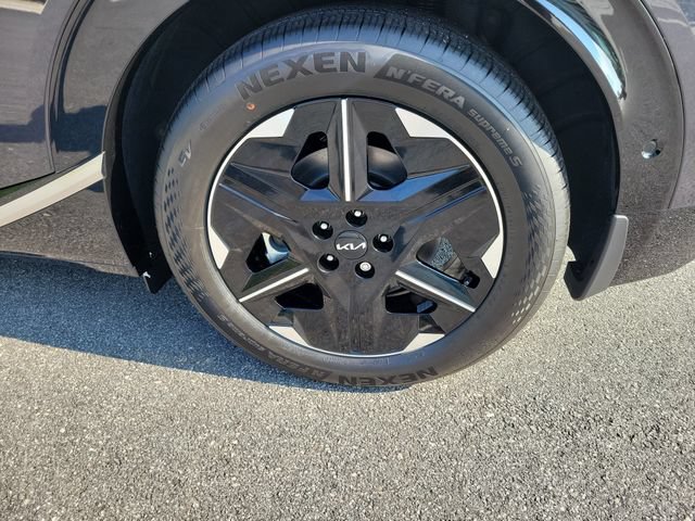 New 2026 Kia EV6 Wind RWD image 13