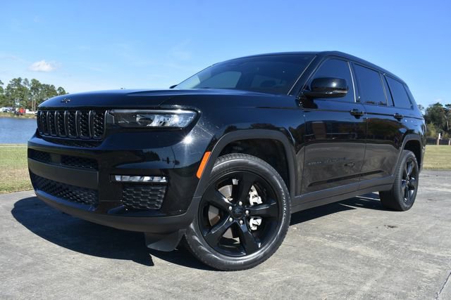 Used 2023 Jeep Grand Cherokee L Limited w/ Black Appearance Package image 1