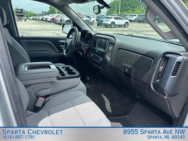 Used 2017 Chevrolet Silverado 1500 Custom w/ Custom Convenience Package AWD/4WD image 24