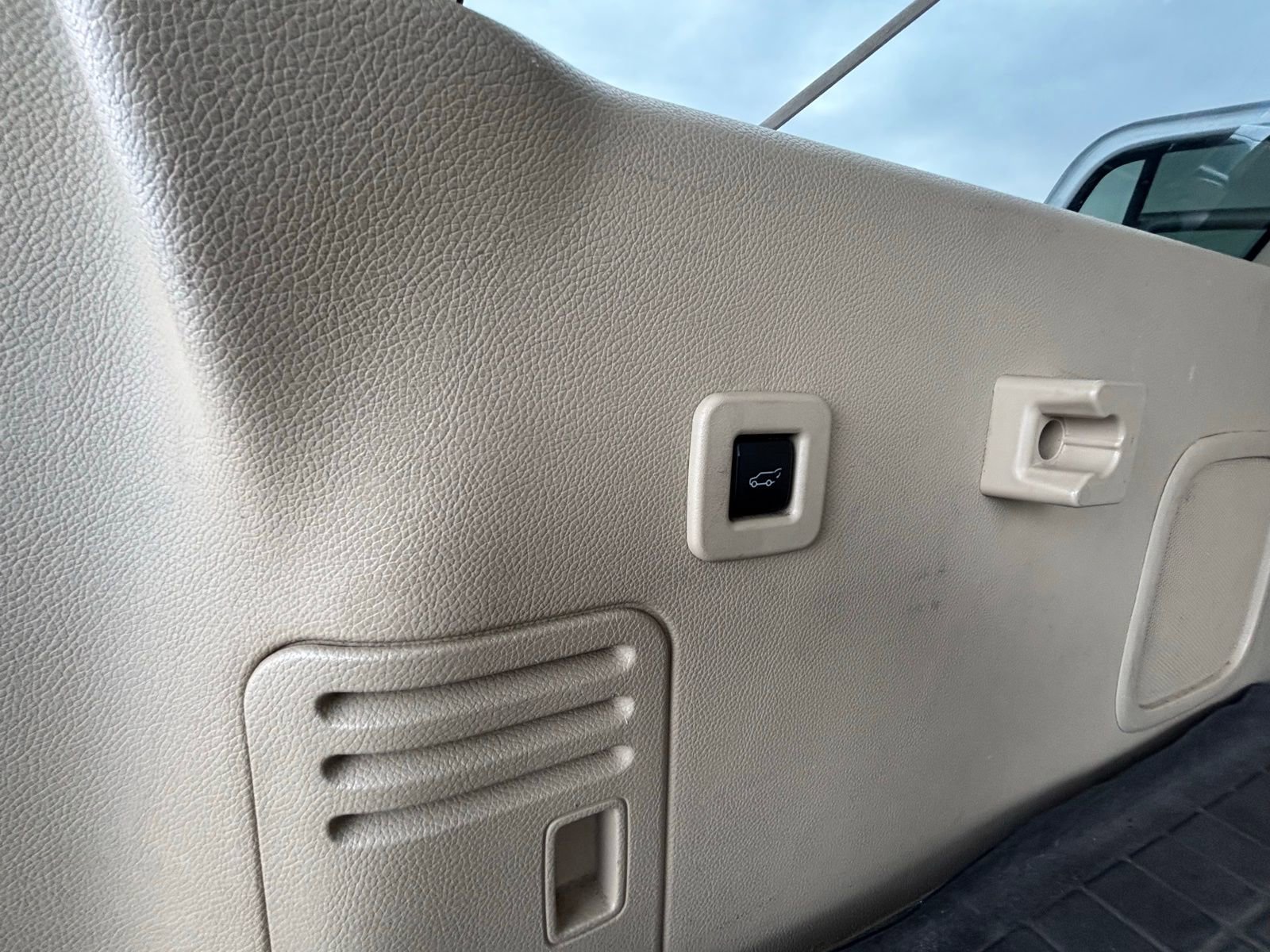 Used 2015 Ford Expedition EL Limited w/ Equipment Group 301A image 16