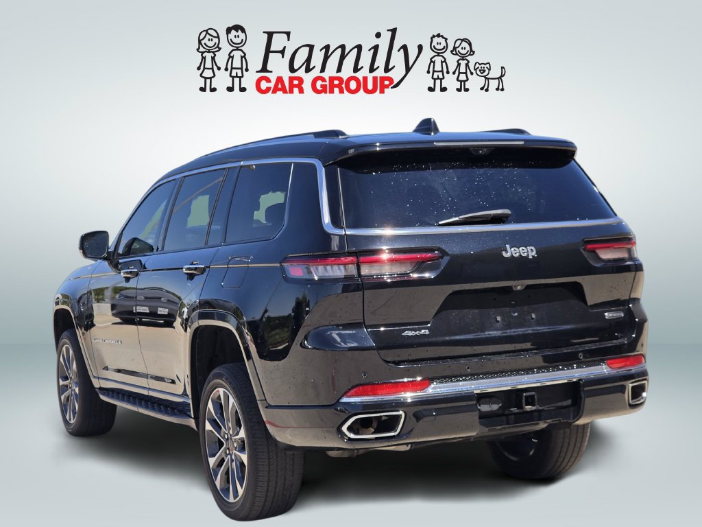 Used 2023 Jeep Grand Cherokee L Overland w/ Advanced Protech Group III AWD/4WD image 3